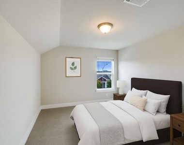 5826 Aviano Rd - Photo Thumbnail 20