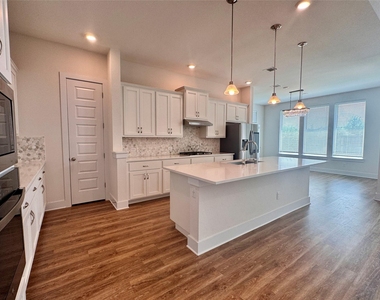 2605 Brushwood Mdw - Photo Thumbnail 7