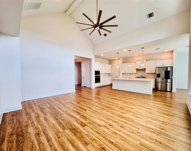 2605 Brushwood Mdw - Photo Thumbnail 6