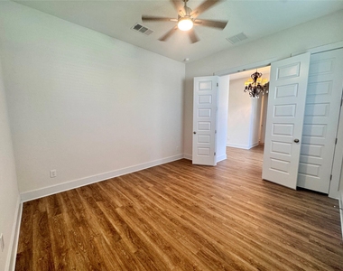2605 Brushwood Mdw - Photo Thumbnail 2