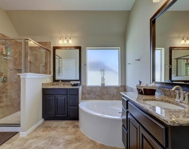 701 Rolling Brook Ln - Photo Thumbnail 19