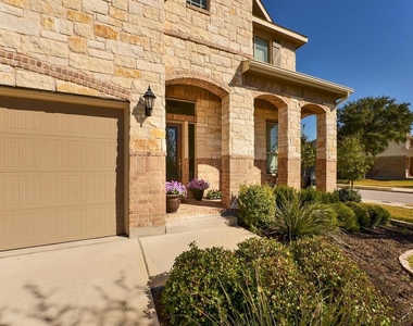 701 Rolling Brook Ln - Photo Thumbnail 3