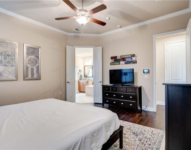 12407 Altamira St - Photo Thumbnail 15