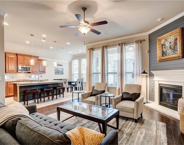 12407 Altamira St - Photo Thumbnail 21