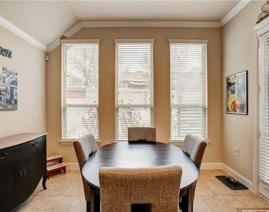 12407 Altamira St - Photo Thumbnail 17