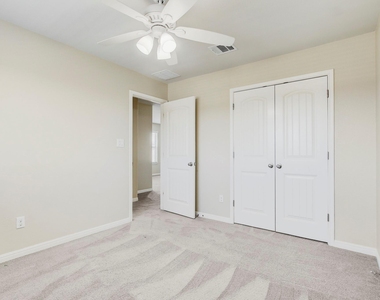 356 Quarry Ln - Photo Thumbnail 32