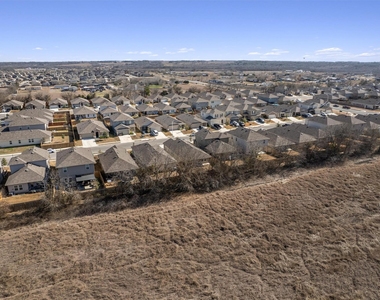 352 Sickle Loop - Photo Thumbnail 34