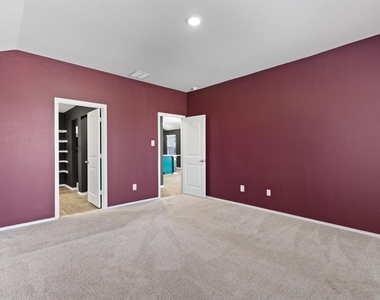 352 Sickle Loop - Photo Thumbnail 20