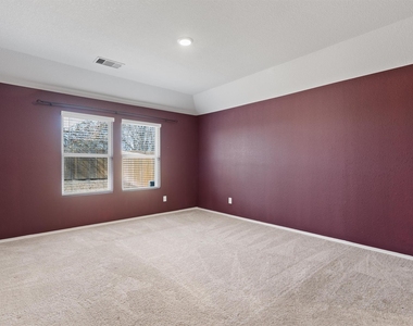 352 Sickle Loop - Photo Thumbnail 19
