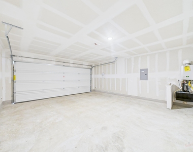 250 Twilight Breeze Way - Photo Thumbnail 11