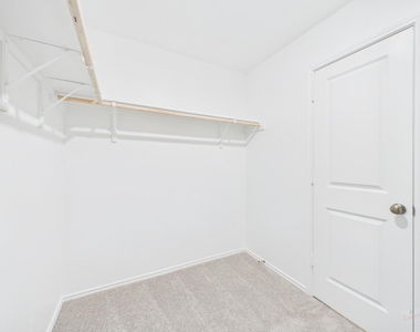 250 Twilight Breeze Way - Photo Thumbnail 33