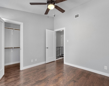 3810 Southway Dr - Photo Thumbnail 12