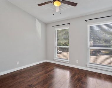 3810 Southway Dr - Photo Thumbnail 11