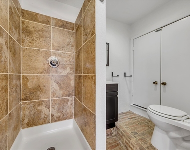 7004 Trendal Ln - Photo Thumbnail 16