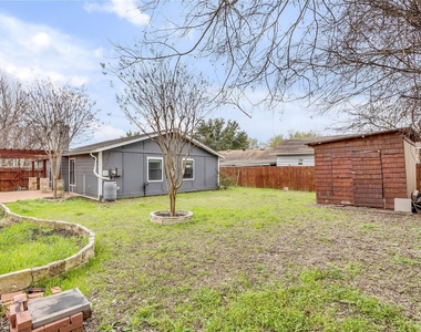 7004 Trendal Ln - Photo Thumbnail 24