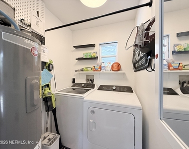 7431 Arble Drive - Photo Thumbnail 23