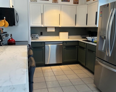 7431 Arble Drive - Photo Thumbnail 3