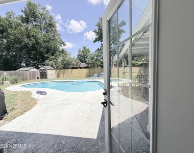 7431 Arble Drive - Photo Thumbnail 25