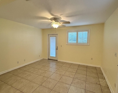 370 1st Street - Photo Thumbnail 2
