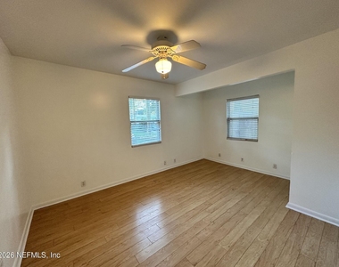 368 1st Street - Photo Thumbnail 10