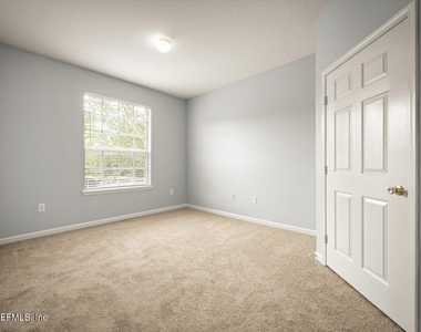 7990 Baymeadows Road E - Photo Thumbnail 13