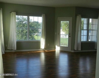 1701 Forest Lake Circle - Photo Thumbnail 3