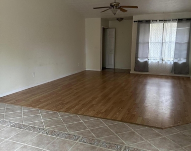 4253 Huntington Forest Boulevard - Photo Thumbnail 1