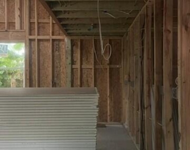 218 7th Avenue S - Photo Thumbnail 3