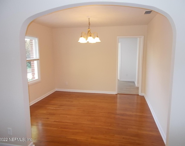 5738 Cruz Road - Photo Thumbnail 11