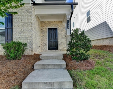 4335 Magpie Drive - Photo Thumbnail 5