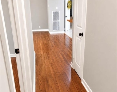 1551 Pine Glen Circle - Photo Thumbnail 17