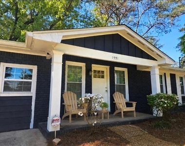 1551 Pine Glen Circle - Photo Thumbnail 2