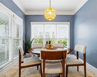 4565 Windsor Park Place - Photo Thumbnail 6