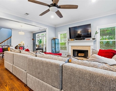 4565 Windsor Park Place - Photo Thumbnail 11