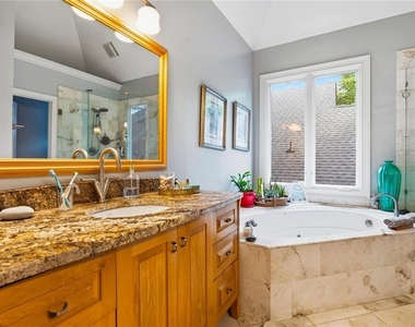 4565 Windsor Park Place - Photo Thumbnail 20