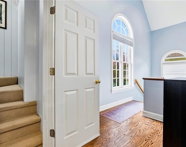 4565 Windsor Park Place - Photo Thumbnail 15