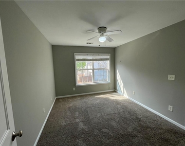 980 Prestwyck Court - Photo Thumbnail 20
