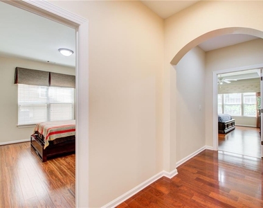 529 Olympic Way - Photo Thumbnail 24