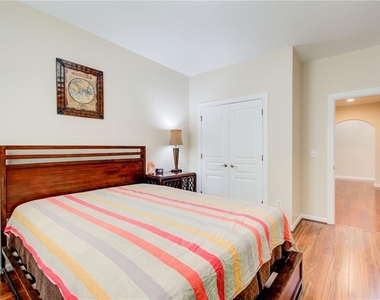 529 Olympic Way - Photo Thumbnail 30
