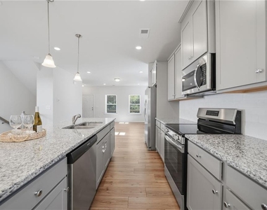 1670 Eagle Drive - Photo Thumbnail 14