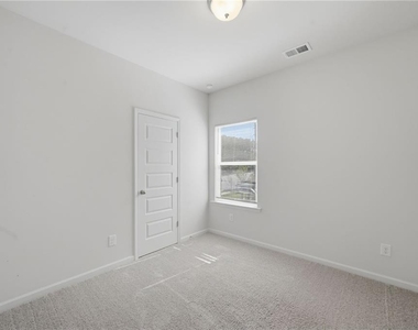 1670 Eagle Drive - Photo Thumbnail 26