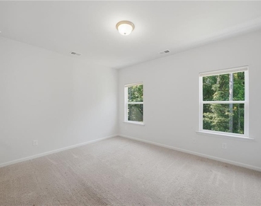 1670 Eagle Drive - Photo Thumbnail 31