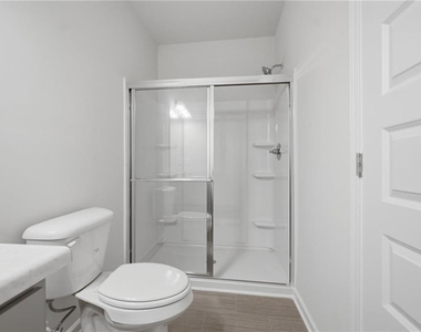 1670 Eagle Drive - Photo Thumbnail 23