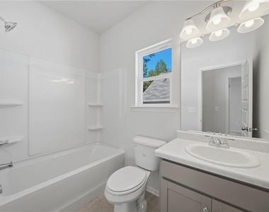 1670 Eagle Drive - Photo Thumbnail 25