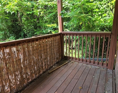 317 8th Street Ne - Photo Thumbnail 11
