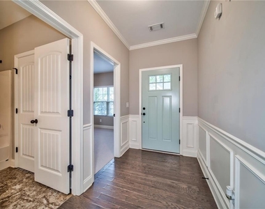 4914 Whisper Creek Court - Photo Thumbnail 2