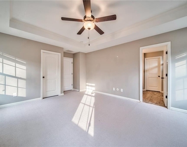 4914 Whisper Creek Court - Photo Thumbnail 25