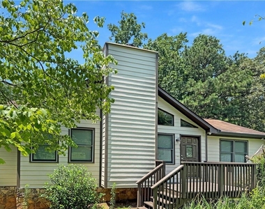 412 Hickory Walk - Photo Thumbnail 24