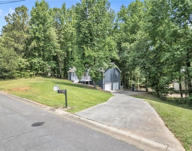 608 Wood Ridge Drive - Photo Thumbnail 28