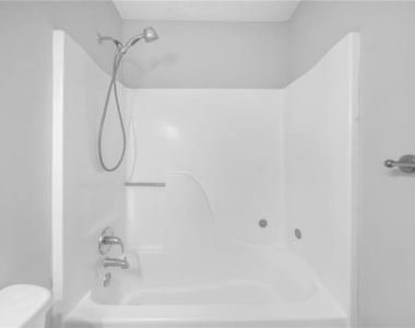 608 Wood Ridge Drive - Photo Thumbnail 19
